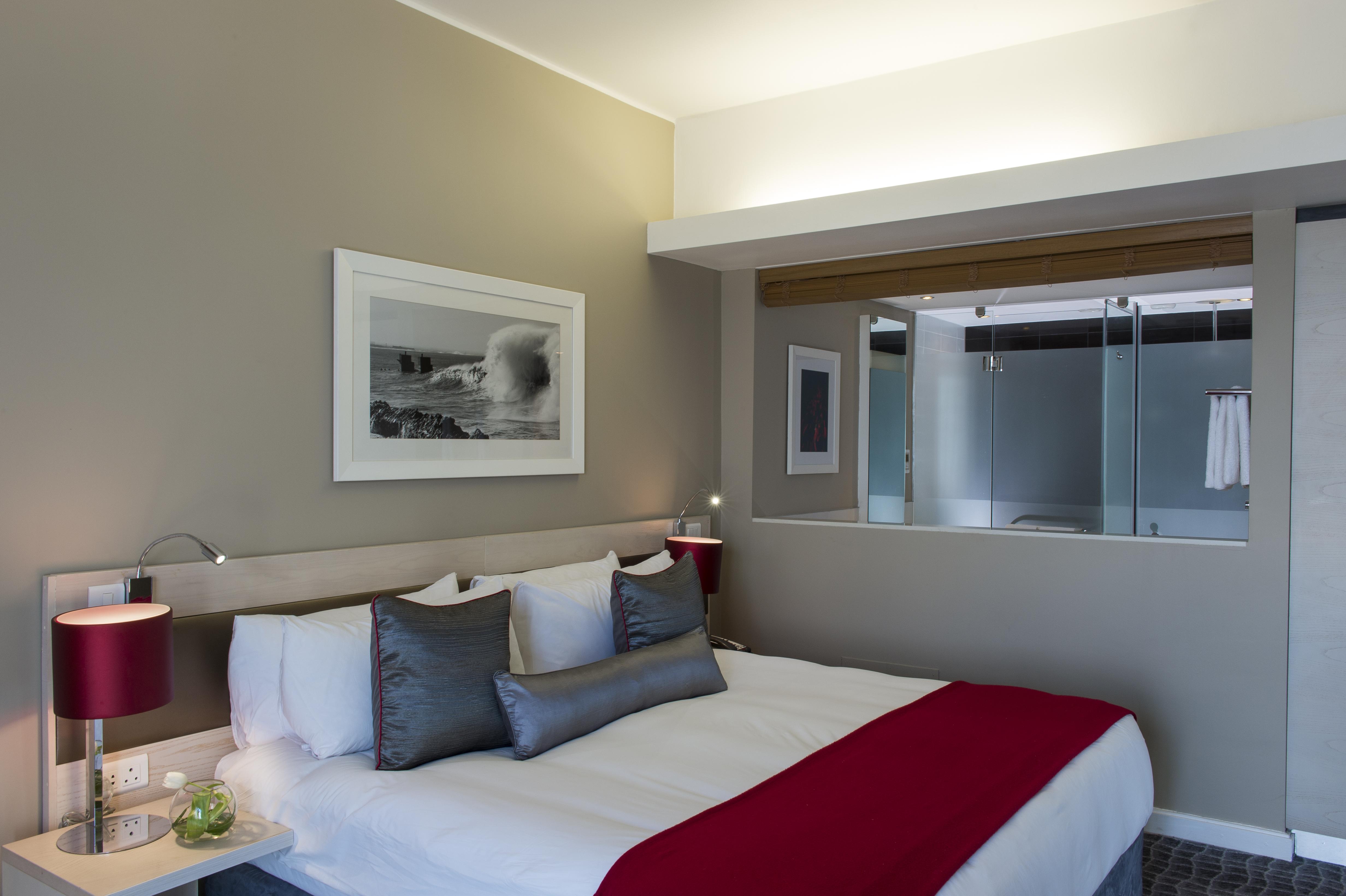 Radisson Blu Hotel, Port Elizabeth Exterior photo A bedroom at the Cape Town International Convention Centre