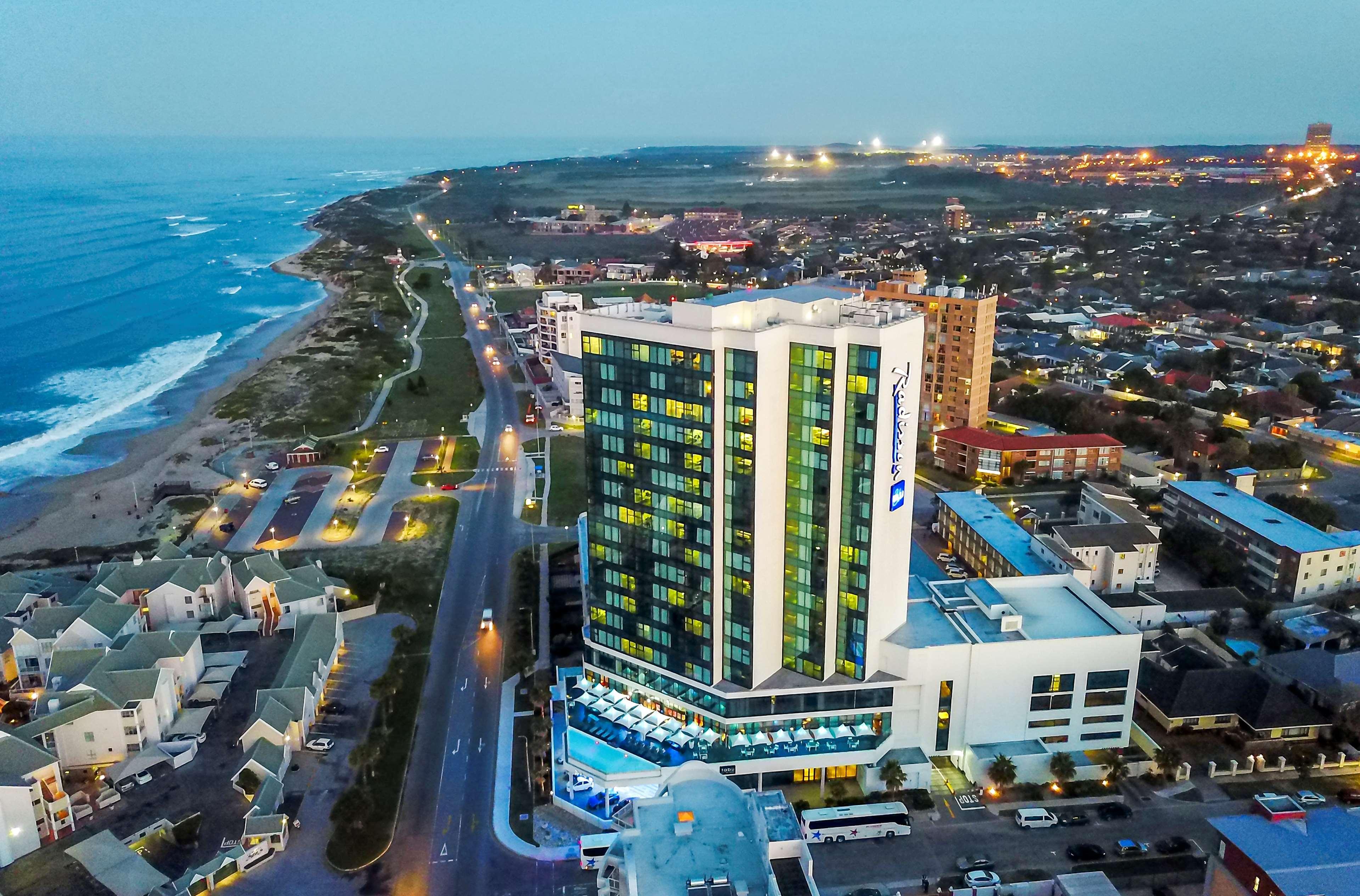 Radisson Blu Hotel, Port Elizabeth Exterior photo Hilton Hotel in Swakopmund